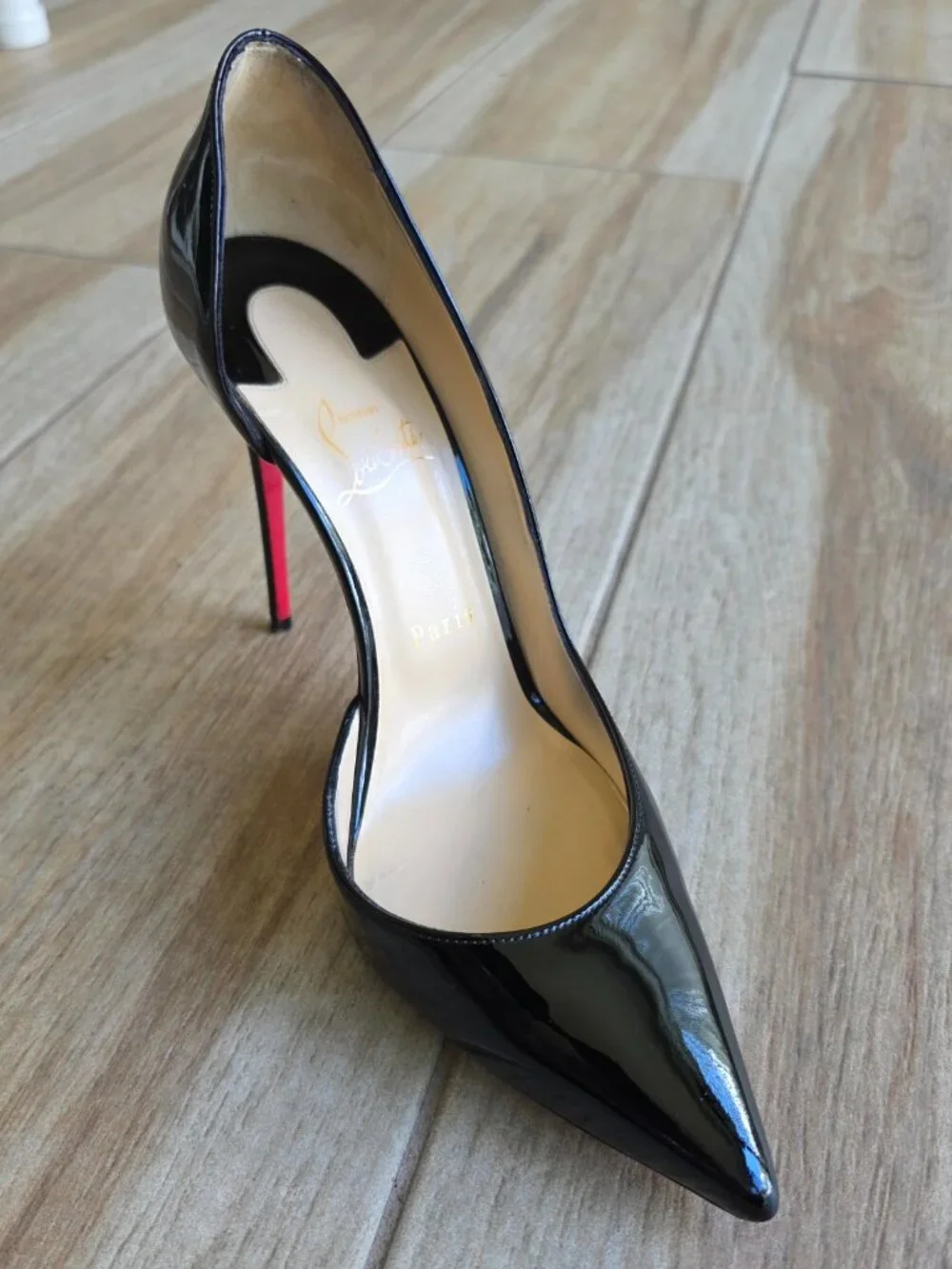 Christian Louboutin Iriza Black Patent Leather Pumps Eur. 39.5